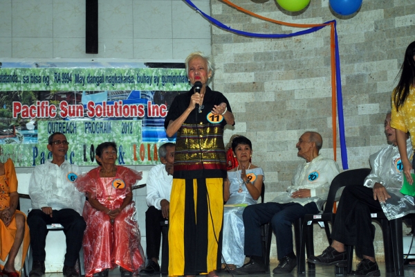 Pacific Solutions: Handog na Saya at Pagmamahal kina Lolo at Lola